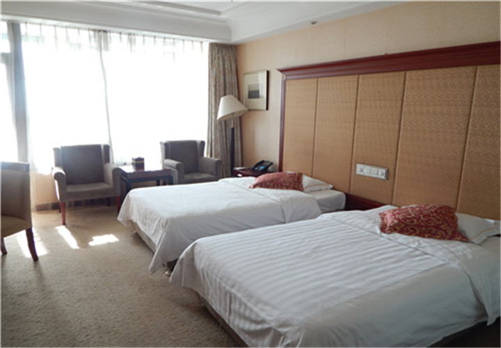 温都水城湖湾酒店图片
