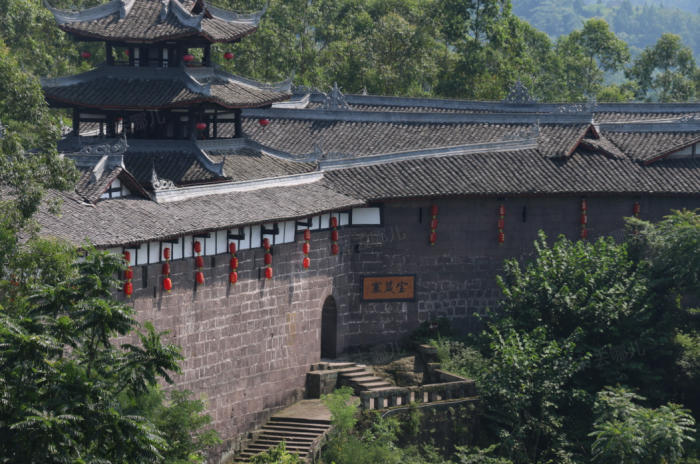 四川宝箴塞旅游风景区